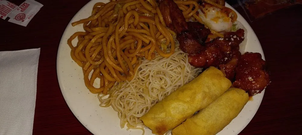 Lo Mein Spring Rolls Rice Noodles